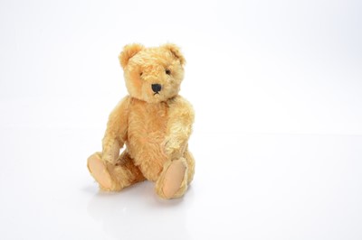 Lot 214 - A 1951-1964 Steiff Original teddy bear