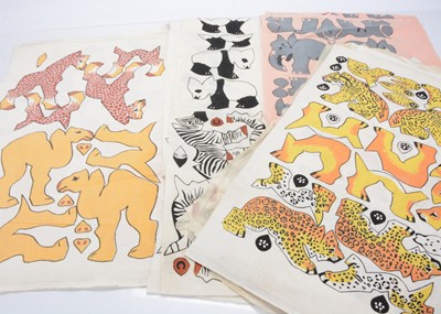 Lot 318 - Twenty-five British 1930/50s large sheets of wild animals to cut out