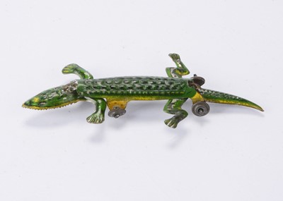 Lot 419 - A Japanese Penny Toy crocodile