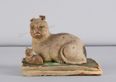Lot 476 - A mid 19th century Thüringen cat and kitten squeak toy