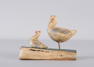 Lot 482 - A mid to late 19th century Thüringen geese squeak toy