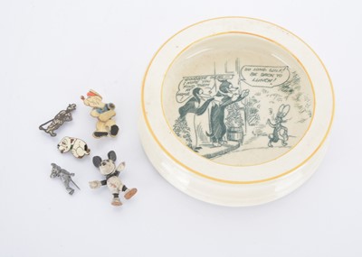 Lot 560 - Comic characters