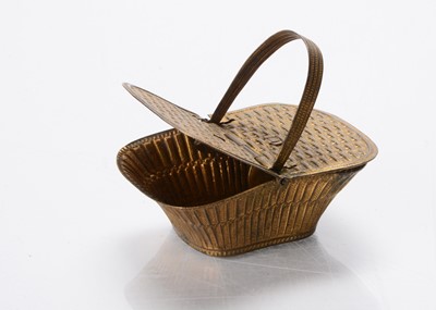 Lot 759 - A late 19th century Avery of Redditch dolls’ house brass work or picnic basket needle case