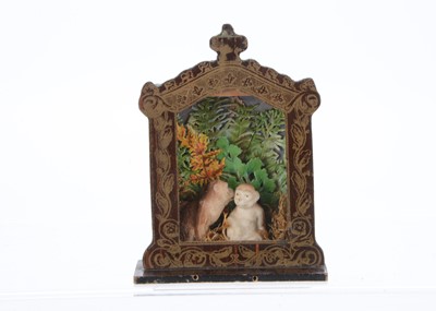 Lot 851 - A rare late 19th century Waltershausen dolls’ house monkey taxidermy in display case