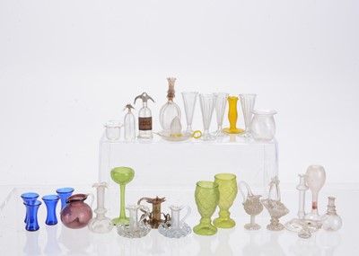 Lot 956 - Dolls’ house glass
