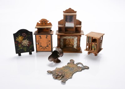 Lot 996 - Dolls’ house furniture