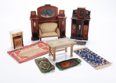 Lot 1056 - Early 20th century German dolls’ house furniture