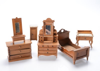 Lot 1092 - Schneegas dolls’ house furniture