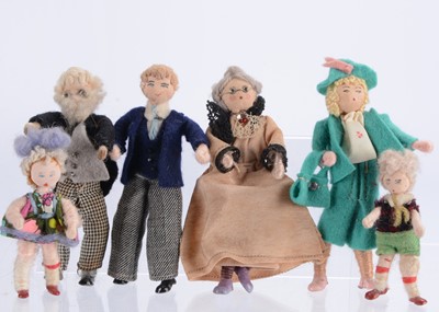 Lot 1191 - Grecon dolls’ house dolls
