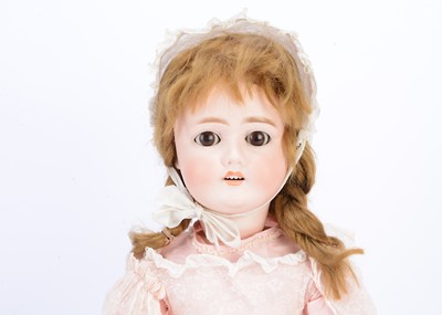 Lot 1358 - A Schoenau & Hoffmeister 1909 child doll
