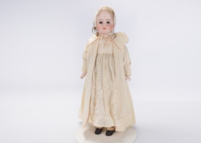 Lot 1430 - A Simon & Halbig 1009 shoulder head doll