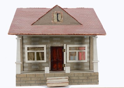 Lot 1492 - A Schoenhut wooden bungalow dolls’ house