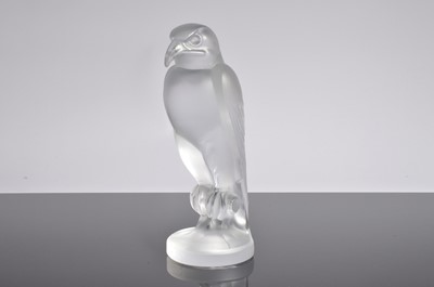 Lot 1 - A modern Servres glass model of a falcon