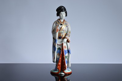 Lot 88 - A c1920s nice large Japanese porcelain figure of a Geisha
