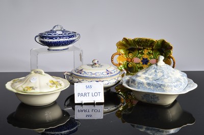 Lot 154 - Eight Victorian and later items of British ceramics