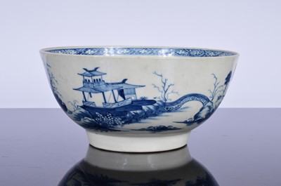 Lot 169 - An 18th century Worcester blue and white porcelain bowl