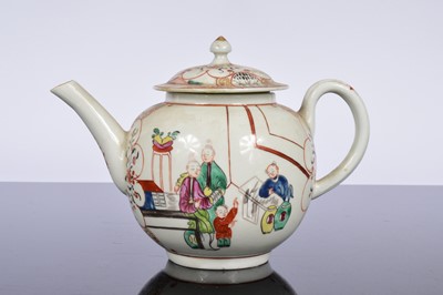 Lot 170 - An 18th century English porcelain teapot