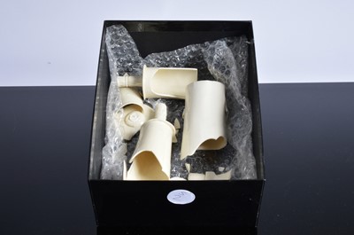 Lot 296 - A small modern porcelain bud vase by Mo Jupp (1938 - 2018)