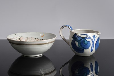 Lot 302 - Two Aldermaston Pottery items