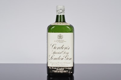Lot 352 - A bottle of 1950s Gordans Gin 70% Proof