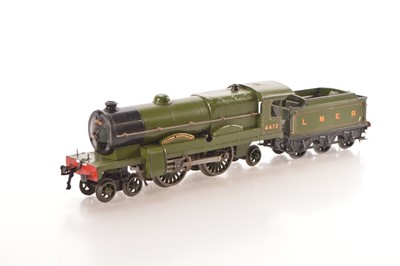 Lot 49 - Hornby 0 Gauge No.3C Clockwork 4-4-2 Loco & Tender LNER lined green 'Flying Scotsman'