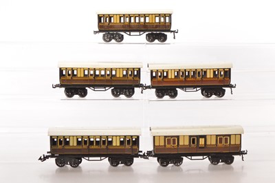 Lot 94 - Bing 0 Gauge group of GWR Shortie coaches (5)