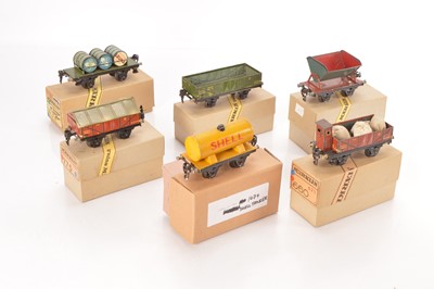 Lot 118 - Marklin 0 Gauge group of Goods wagons (6)