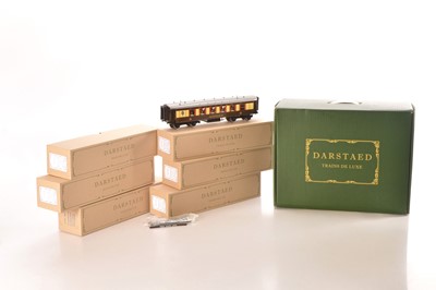 Lot 161 - Darstaed 0  Gauge Modern issue 6-car Pullman coach set