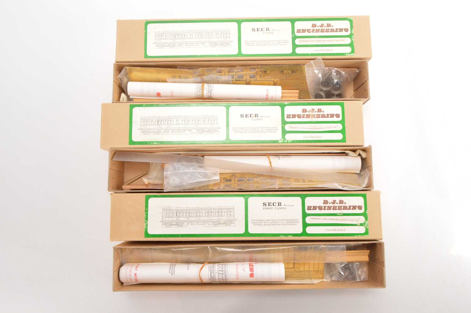 Lot 191 - DJB engineering 0 Gauge Finescale SECR Birdcage Passenger coach Kits (3)