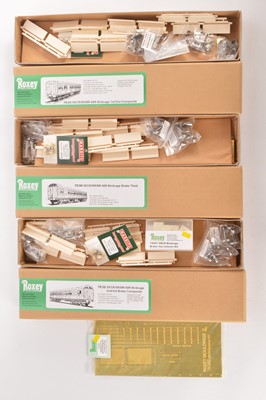 Lot 206 - Roxey Mouldings 0 Gauge Finescale SECR birdcage coach kits, (4)