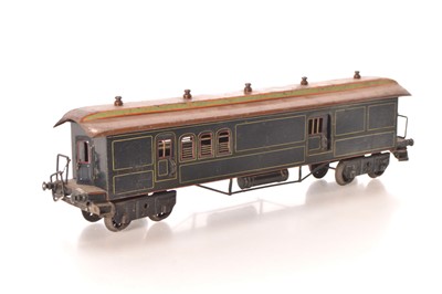 Lot 282 - Bing Gauge 1 American/Continental outline pullman Baggage car
