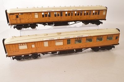 Lot 336 - Fred Newman Gauge 1 pair of LNER Gresley style coaches (2)