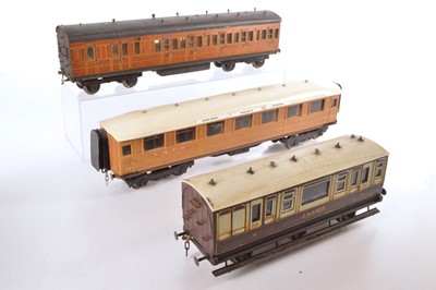 Lot 352 - Kit and Scratch built Gauge 1 mixed group of Passenger coaches (3)