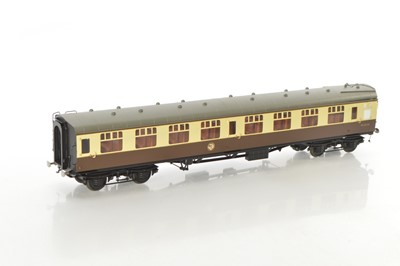 Lot 365 - Tower models Finescale Brass (China) Gauge 1 Modern issue BR Western region MK1 side corridor coach