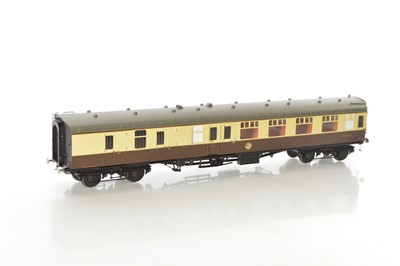 Lot 367 - Tower models Finescale Brass (China) Gauge 1 Modern issue BR Western region MK1 BSK coach