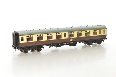 Lot 375 - The Gauge 1 model Company 1/32 scale Mk1 Western region Brown and cream all second side corridor coach