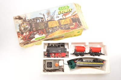 Lot 392 - LGB Very Early Starter Set (1)