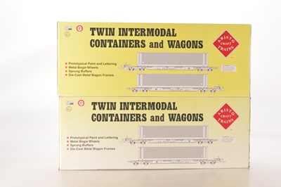 Lot 425 - Aristocraft Gauge 1 "European Containers" Container Wagons (2)