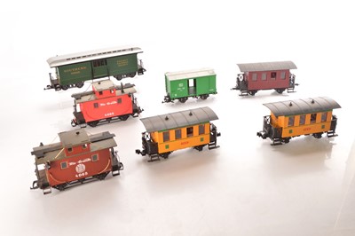 Lot 431 - LGB American Coaches and Cabooses (7)