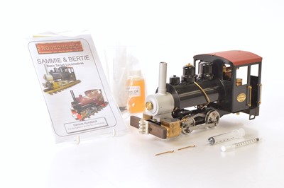 Lot 564 - Roundhouse engineering 32mm (non adjustable) 0 Gauge 0-4-0 'SAMMIE' black Loco