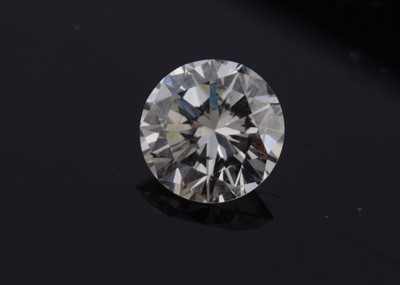 Lot 226 - An unmounted brilliant cut 0.92 cts diamond