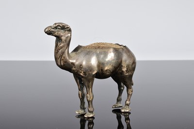 Lot 405 - An Edwardian silver camel pin cushion by S & Co
