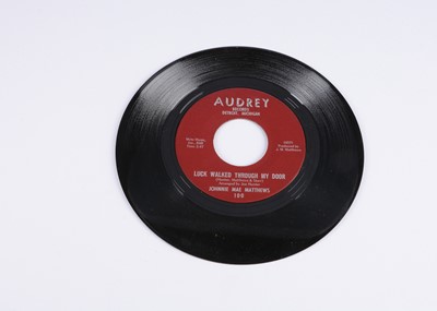 Lot 101 - Johnnie Mae Matthews 7" Single