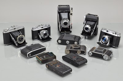 Lot 496 - A Tray of Folding Cameras