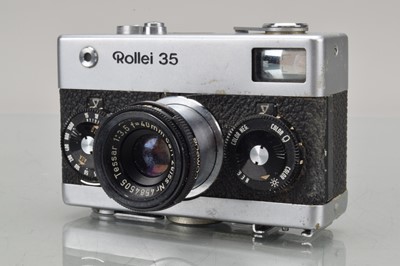Lot 549 - A Rollei 35 Compact Camera