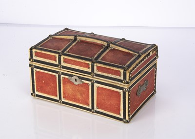 Lot 1405 - A small late 19th century doll’s domed trunk