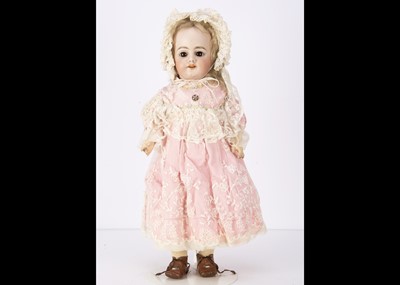 Lot 1431 - A Simon & Halbig 1009 child doll