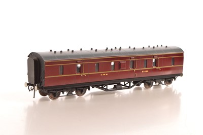 Lot 597 - 0 Gauge G Mellor Stanier 50ft Gangwayed Full Brake Period 3 LMS Crimson Lake 31058
