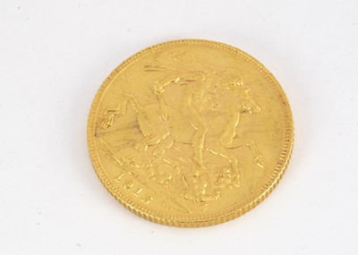 Lot 68 - A George V full gold sovereign