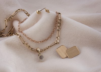 Lot 155 - A 9ct gold flattened curb link necklace